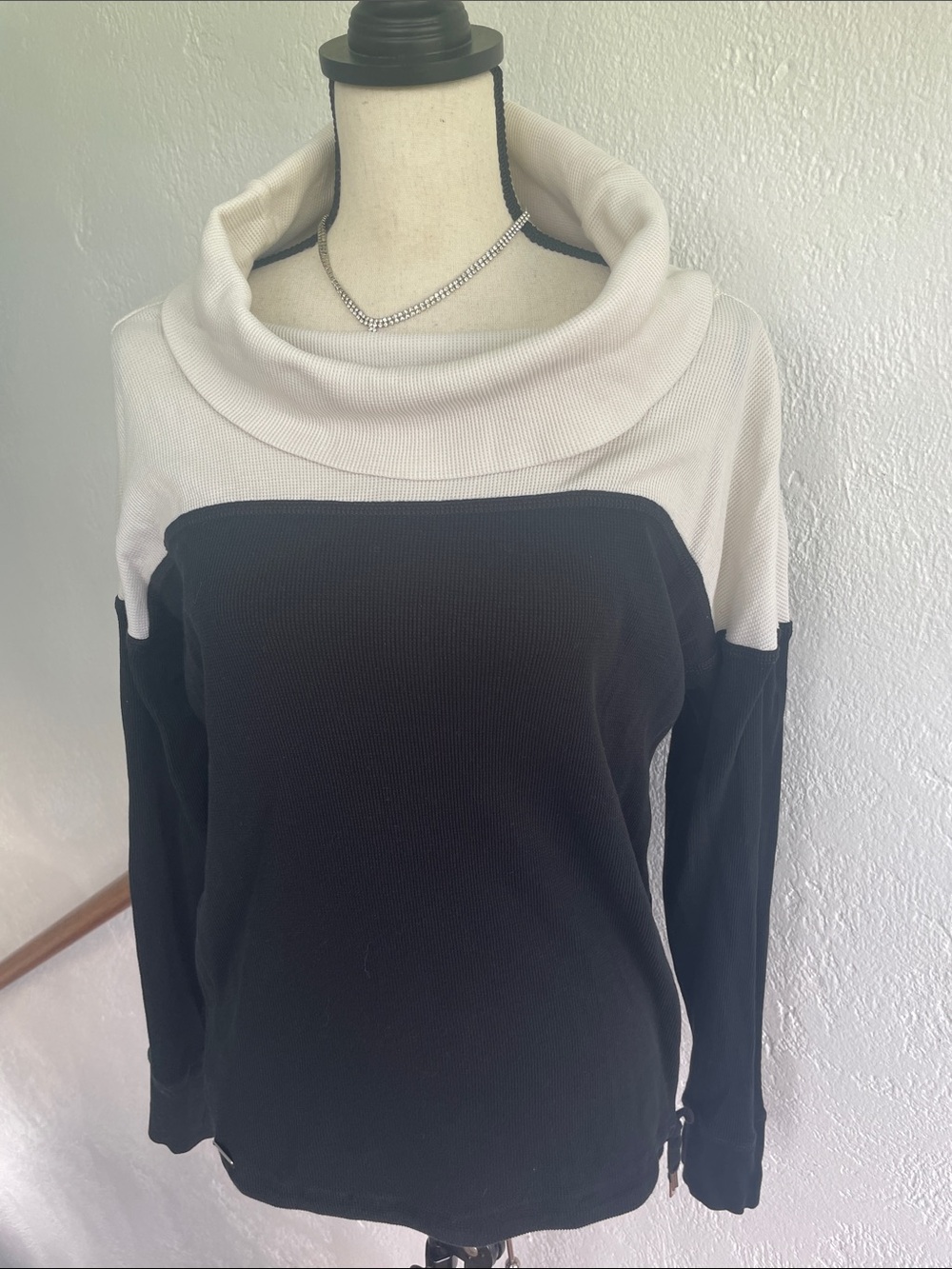 Lauren Ralph Lauren Black and Cream Cowl Neck Sweater Top with stand up collar M